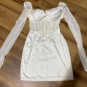 White prom/homecoming dress